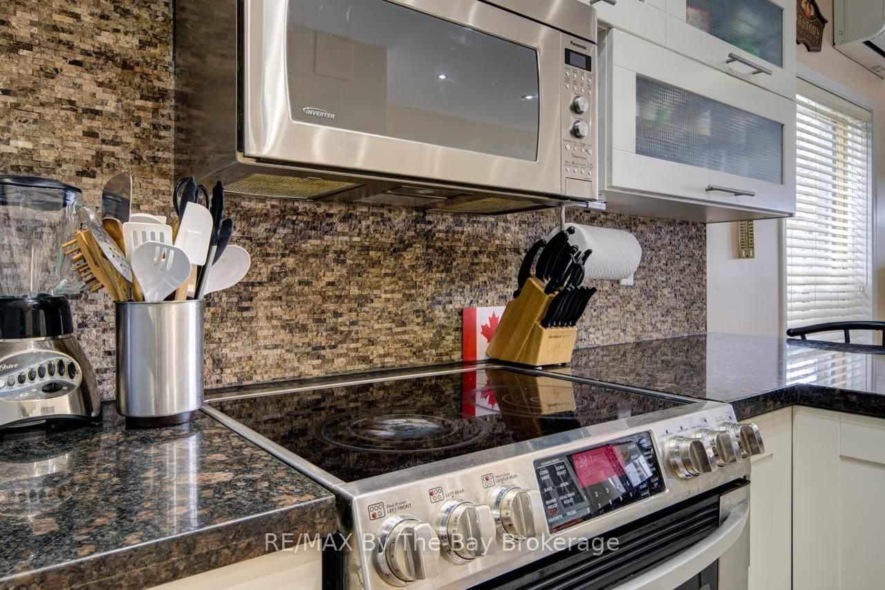 216 River Road E • #1 • Wasaga Beach, ON photo 13