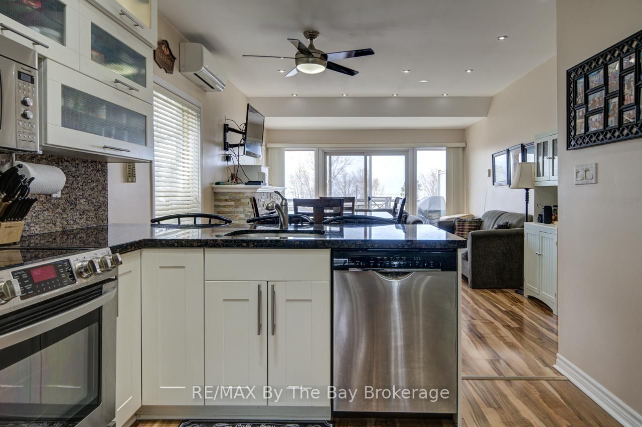 216 River Road E • #1 • Wasaga Beach, ON photo 15