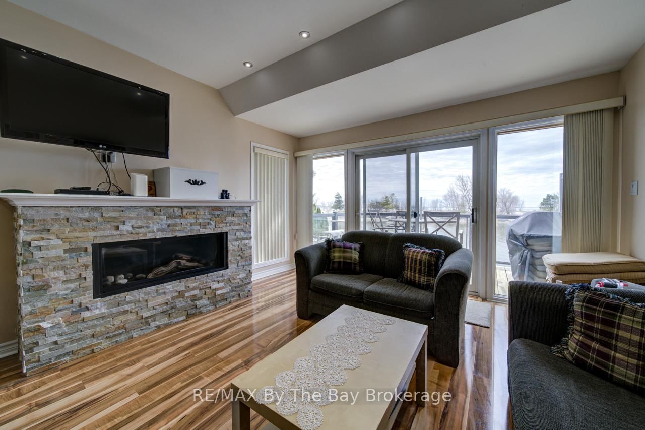 216 River Road E • #1 • Wasaga Beach, ON photo 19