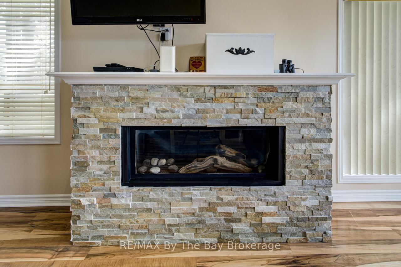 216 River Road E • #1 • Wasaga Beach, ON photo 20
