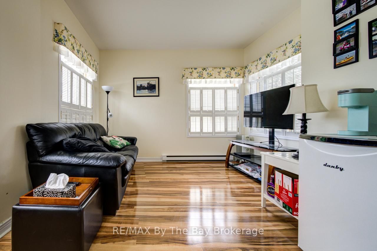 216 River Road E • #1 • Wasaga Beach, ON photo 25