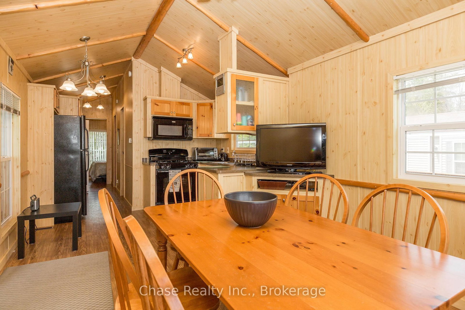 38 Temagami Trail • Wasaga Beach, ON photo 8