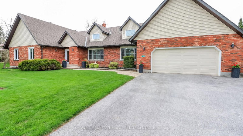 33 Elvyn Crescent