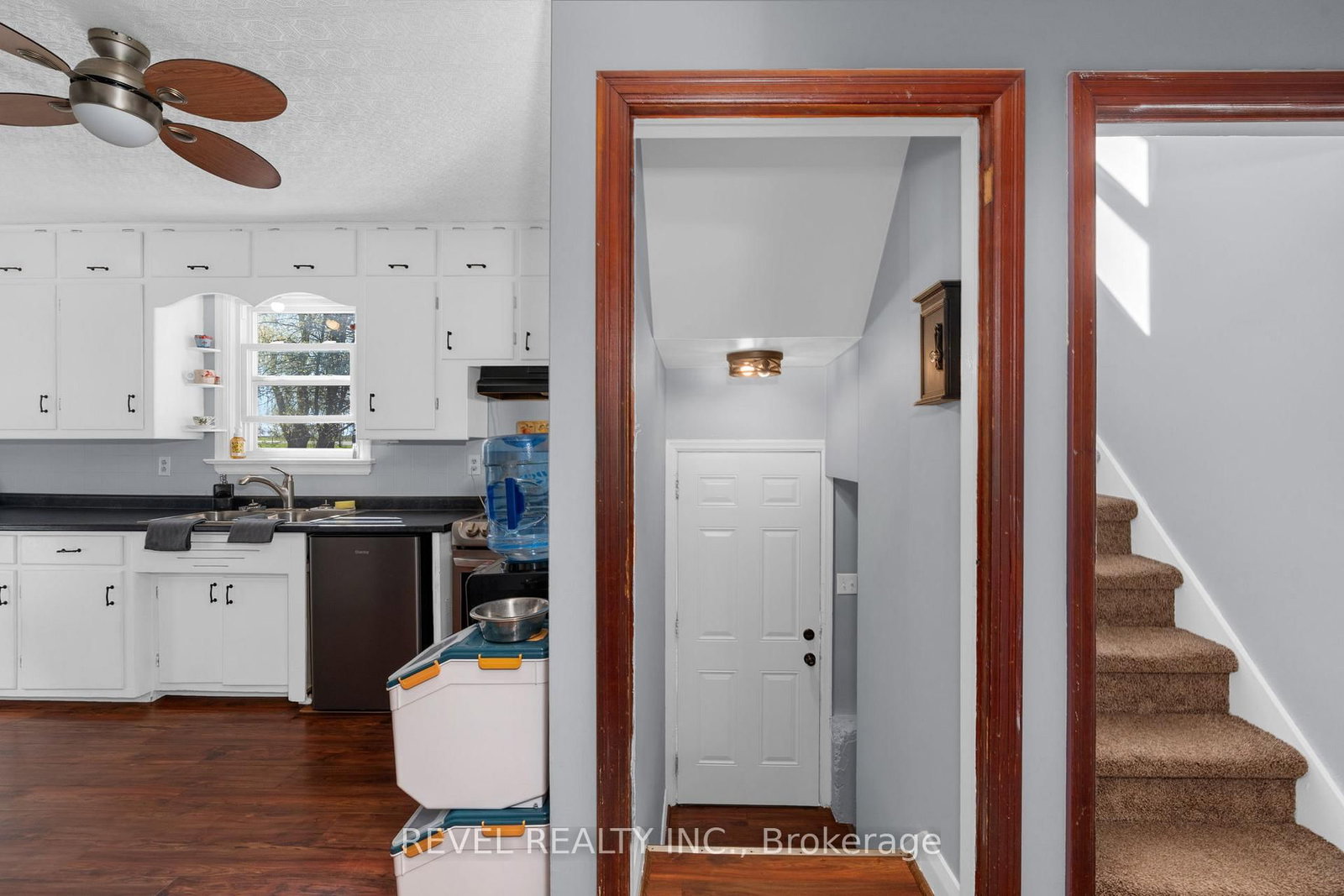 2940 Old Second Road S • Springwater, ON photo 15