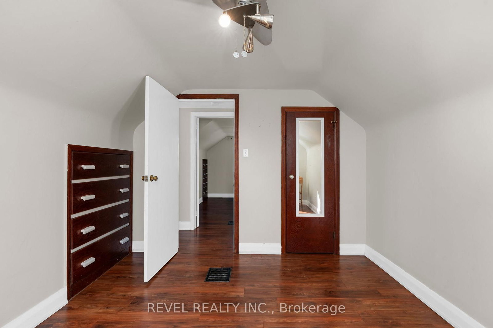 2940 Old Second Road S • Springwater, ON photo 22