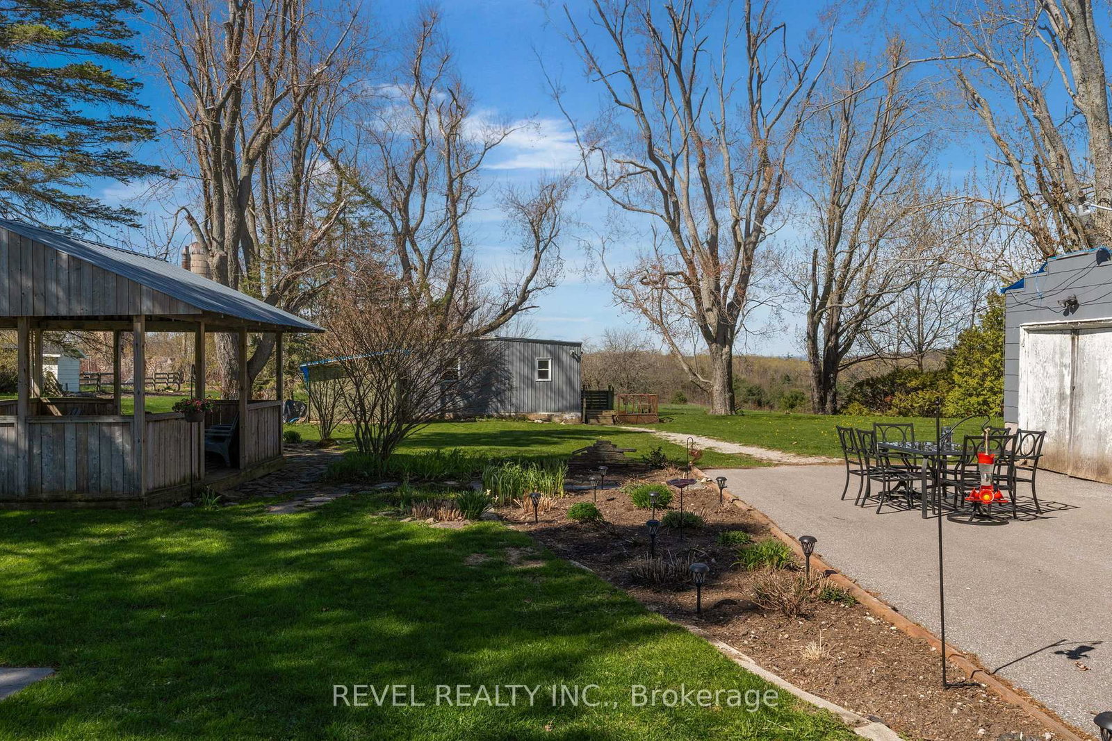 2940 Old Second Road S • Springwater, ON photo 23
