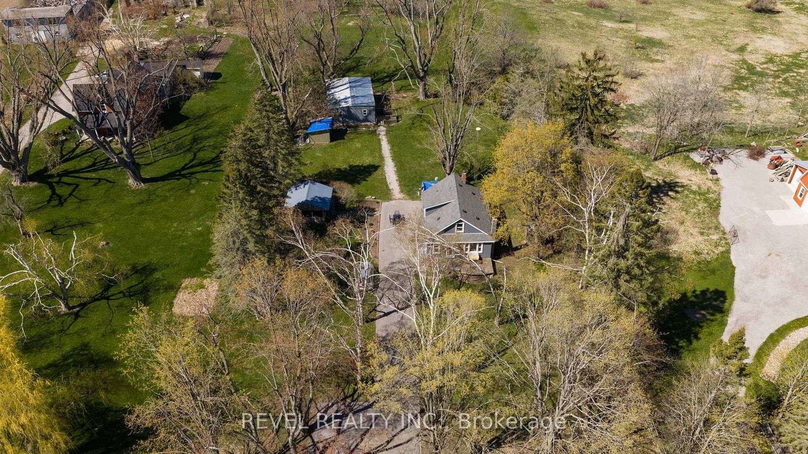 2940 Old Second Road S • Springwater, ON photo 39