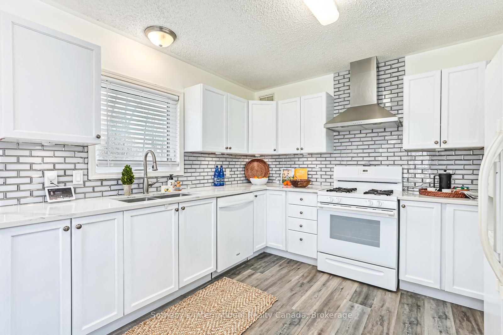 11 Stalker Street • Collingwood, ON photo 11