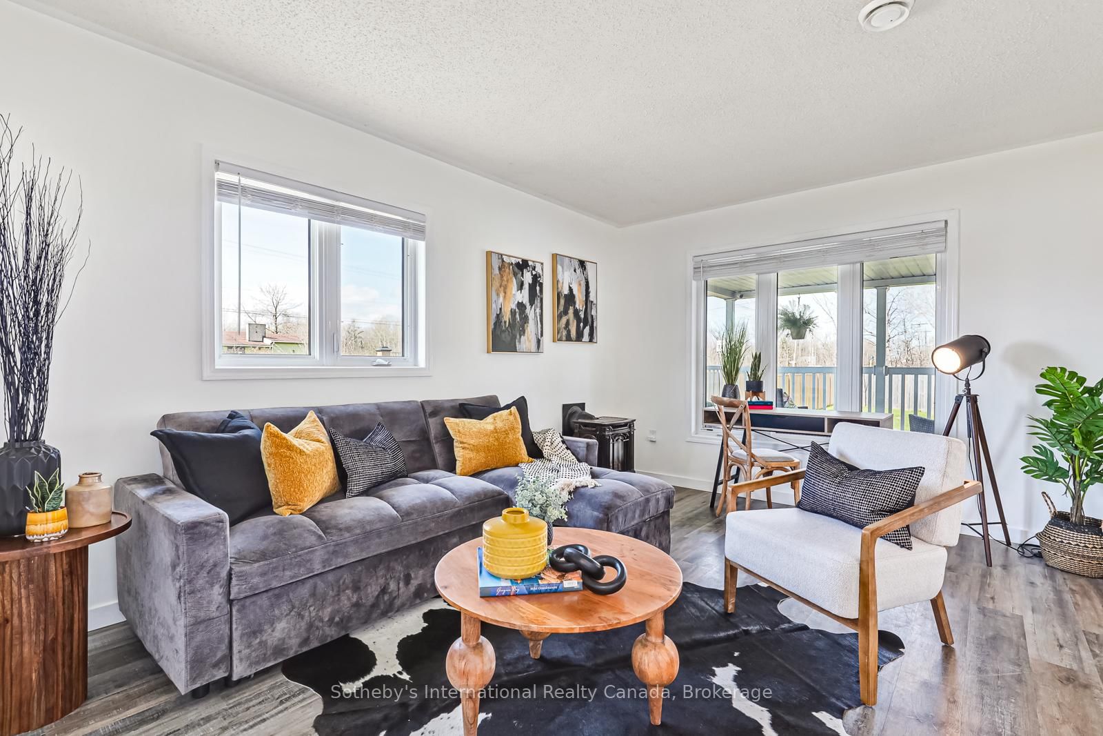 11 Stalker Street • Collingwood, ON photo 6