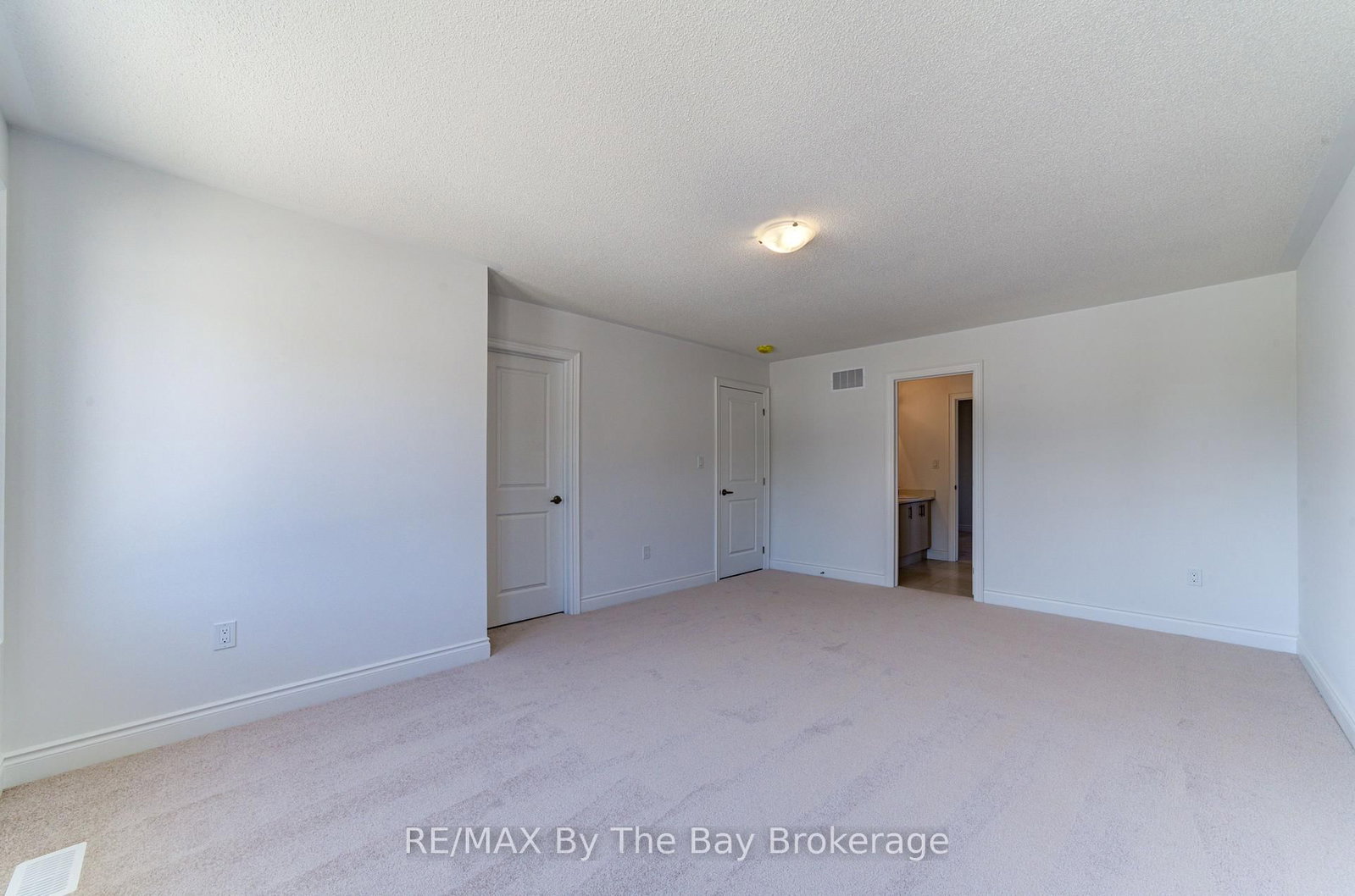 16 Misty Ridge Road • Wasaga Beach, ON photo 25