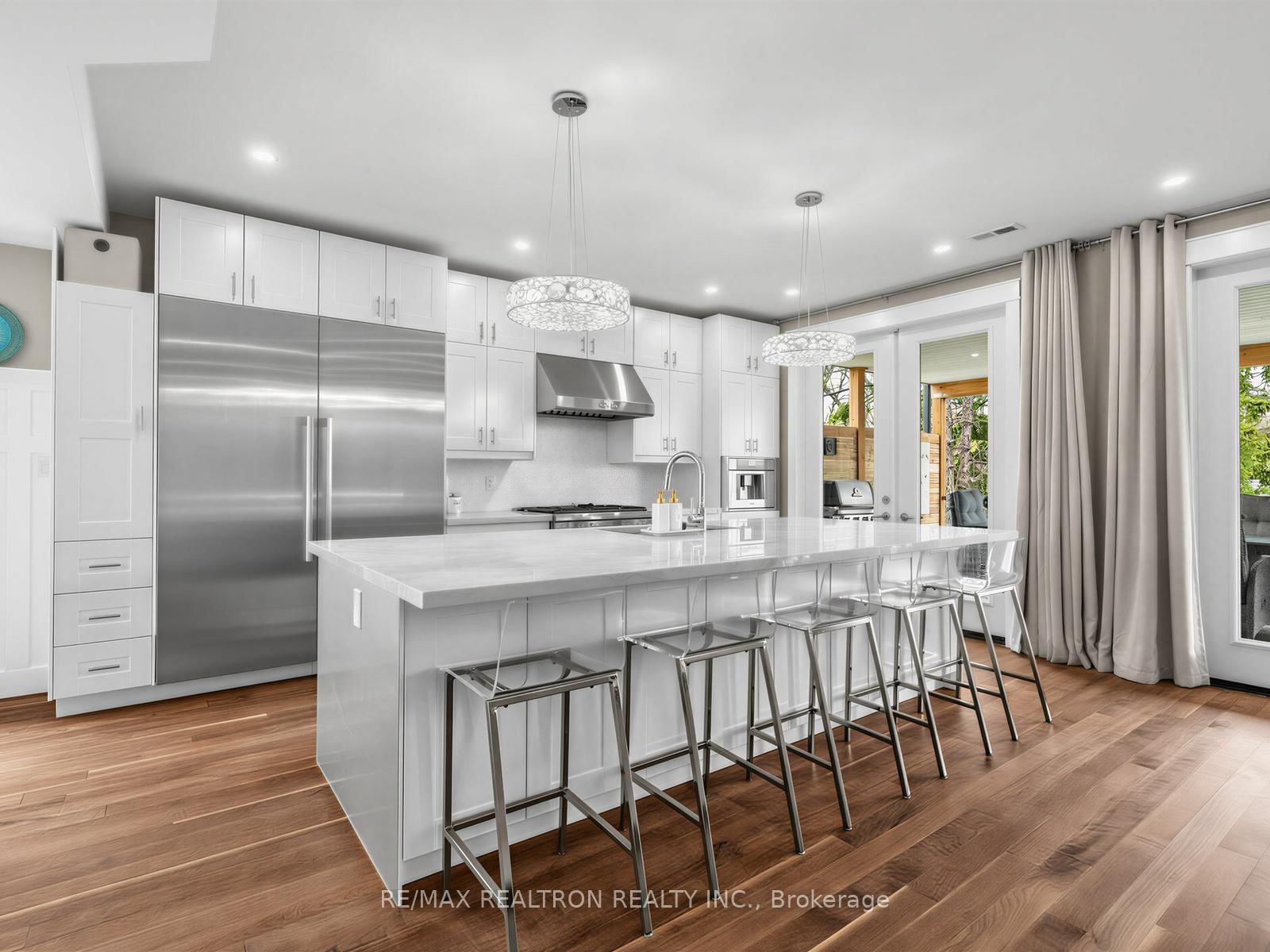115 Clapperton Street • Barrie, ON photo 11