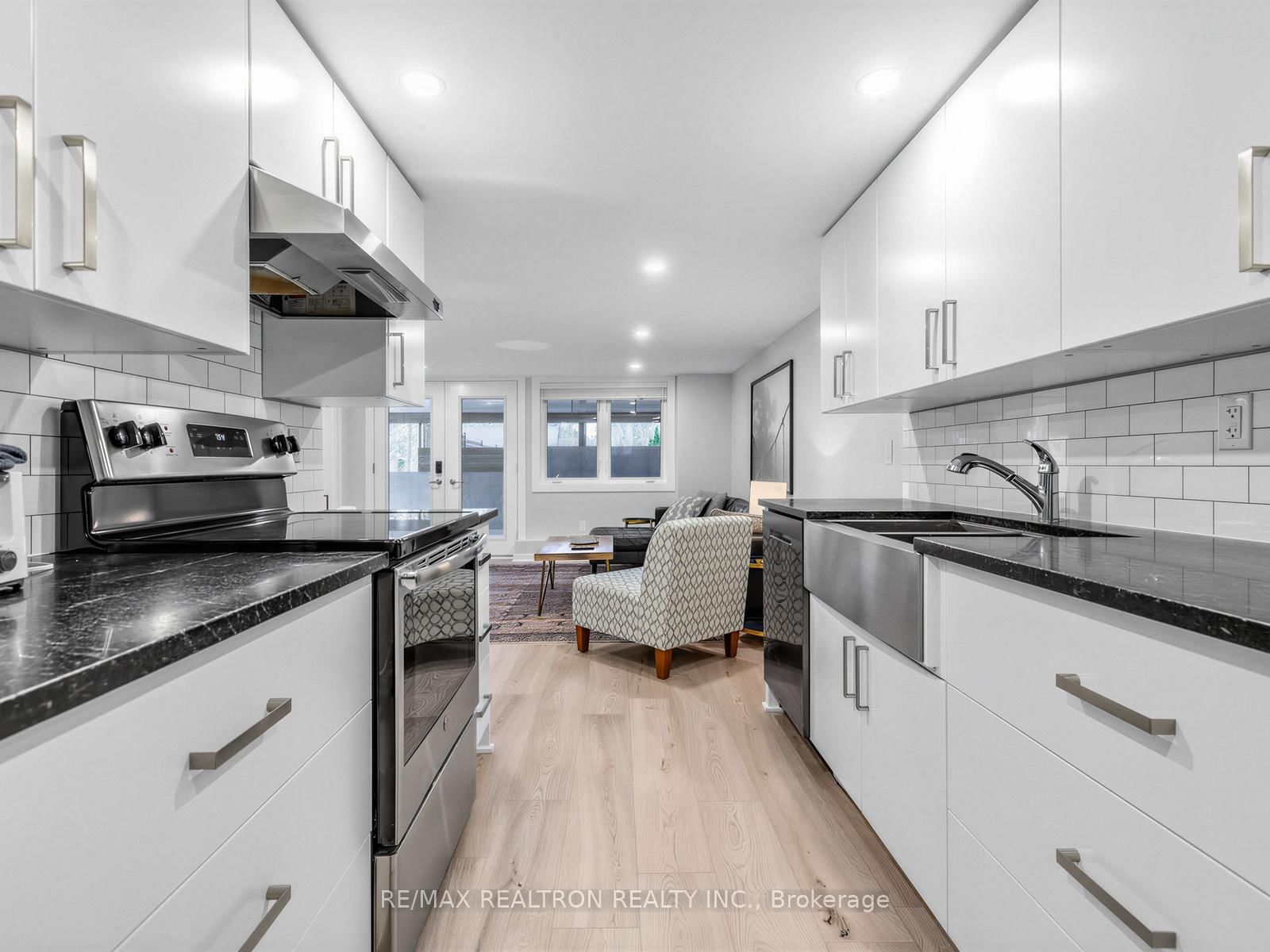 115 Clapperton Street • Barrie, ON photo 29