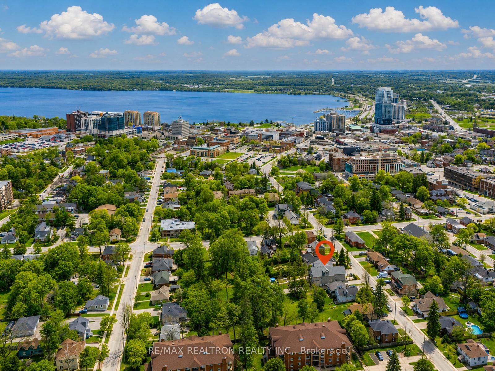 115 Clapperton Street • Barrie, ON photo 6