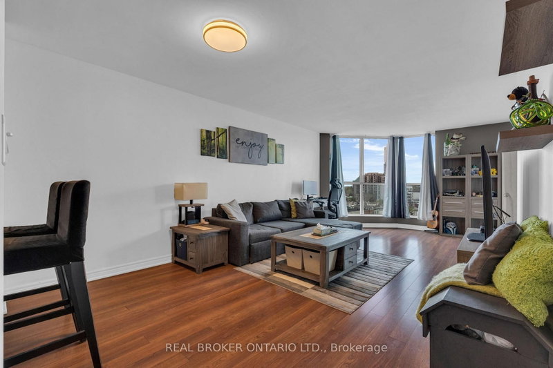 704 - 140 DUNLOP Street E