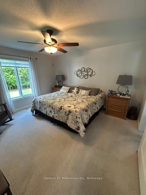 8 Kentucky Avenue • Wasaga Beach, ON photo 9