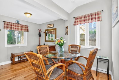 115 Lakeshore Road W • Oro-Medonte, ON photo 5