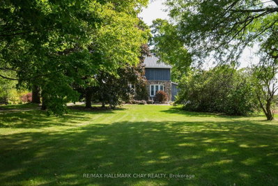 2473 RONALD Road • Springwater, ON photo 2