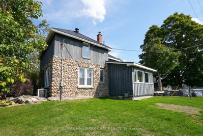 2473 RONALD Road • Springwater, ON photo 3
