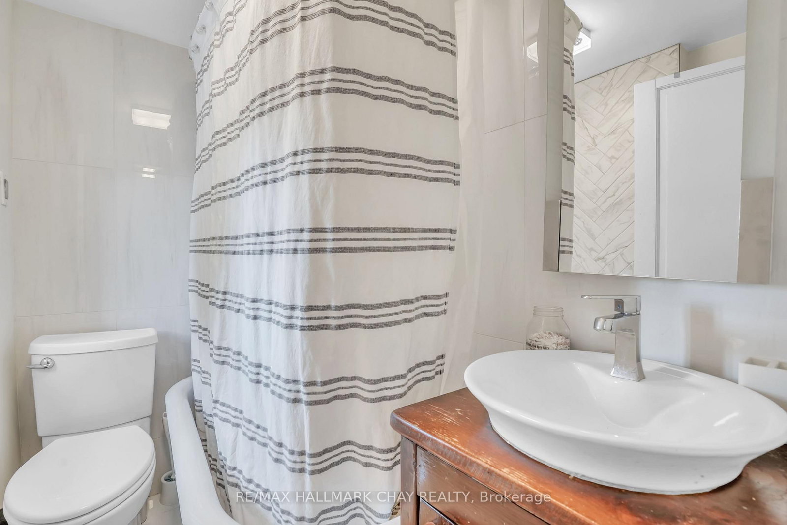 2473 RONALD Road • Springwater, ON photo 35