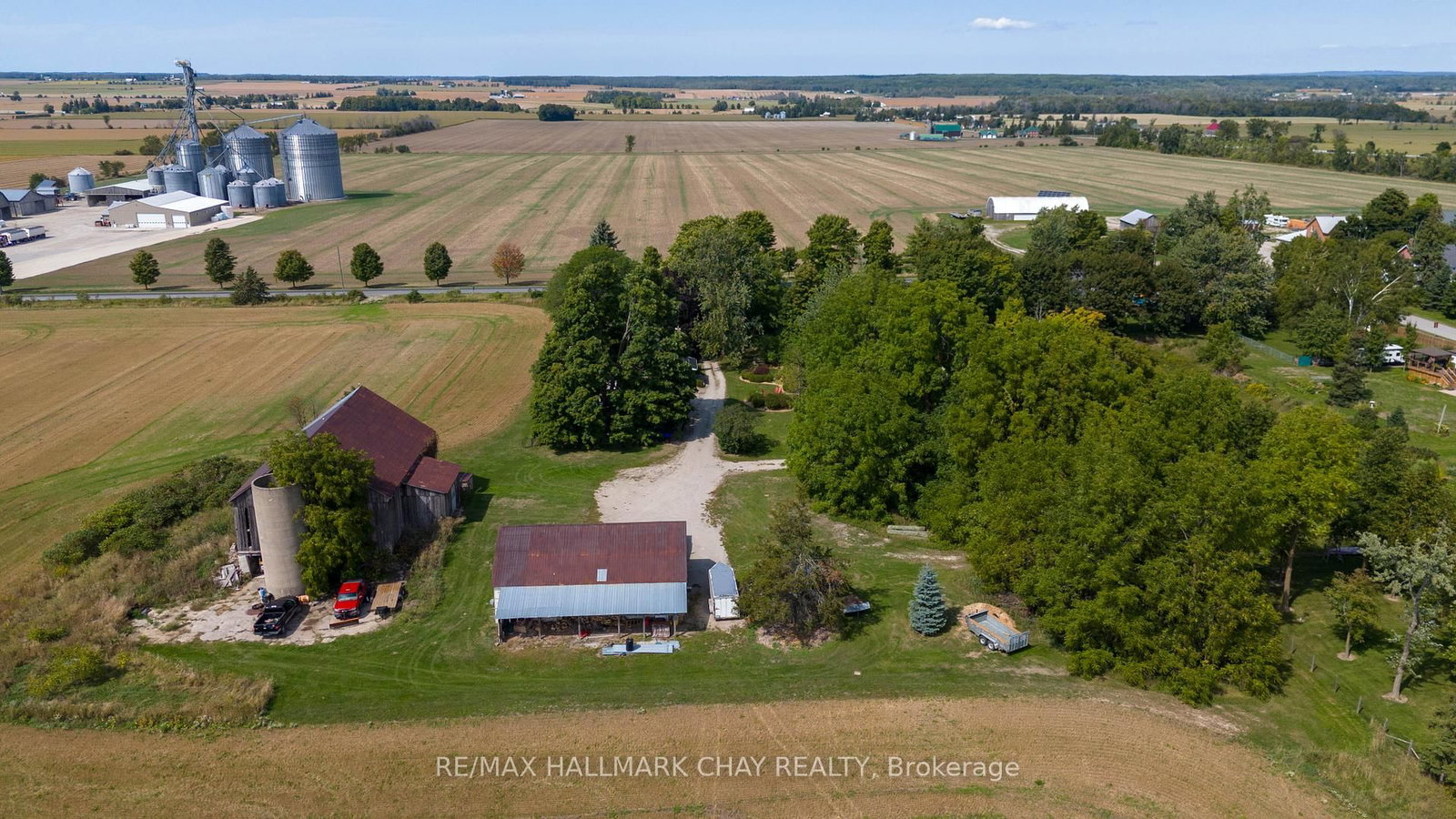 2473 RONALD Road • Springwater, ON photo 45