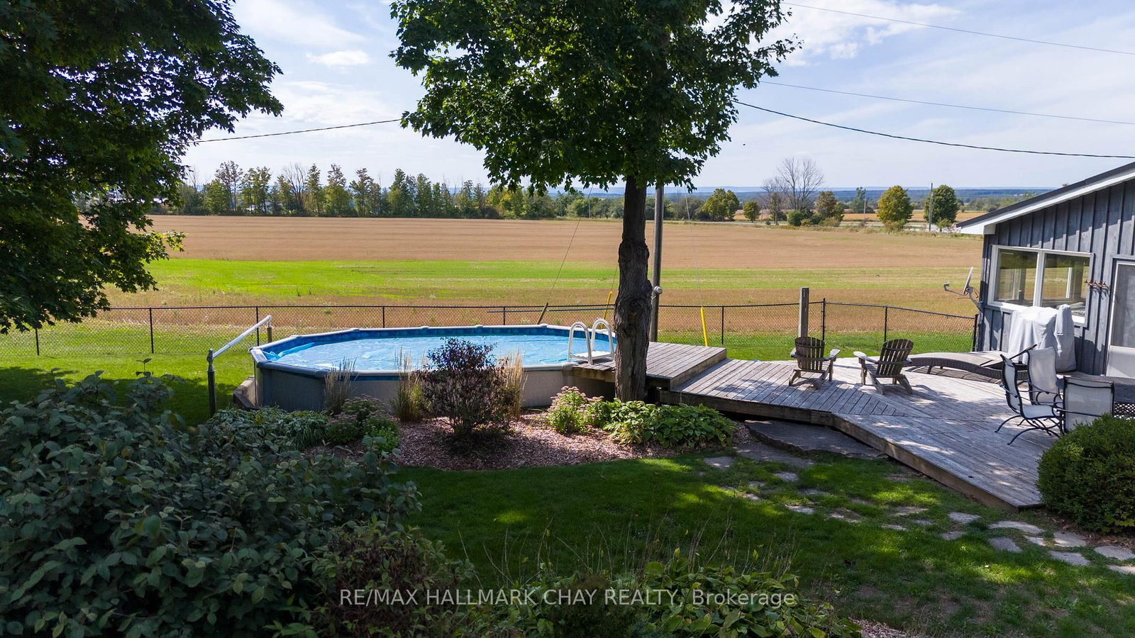 2473 RONALD Road • Springwater, ON photo 9