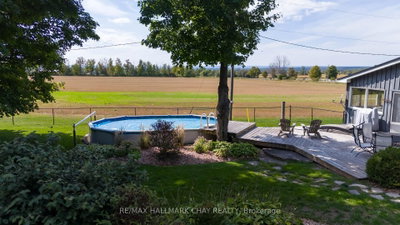 2473 RONALD Road • Springwater, ON photo 9
