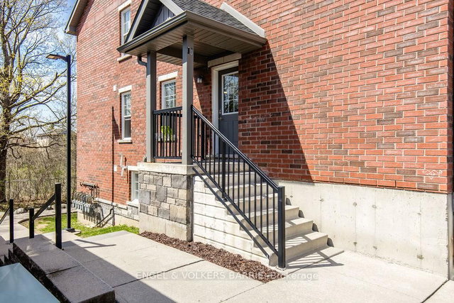 16 - 242 Penetanguishene Road