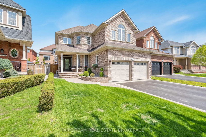 12 Kensington Trail