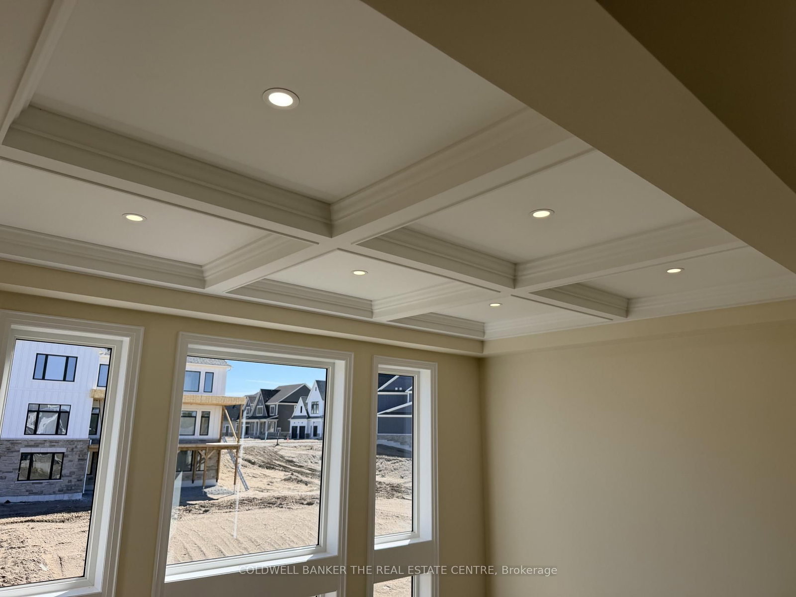 7 Pinetree Drive - Photo 4