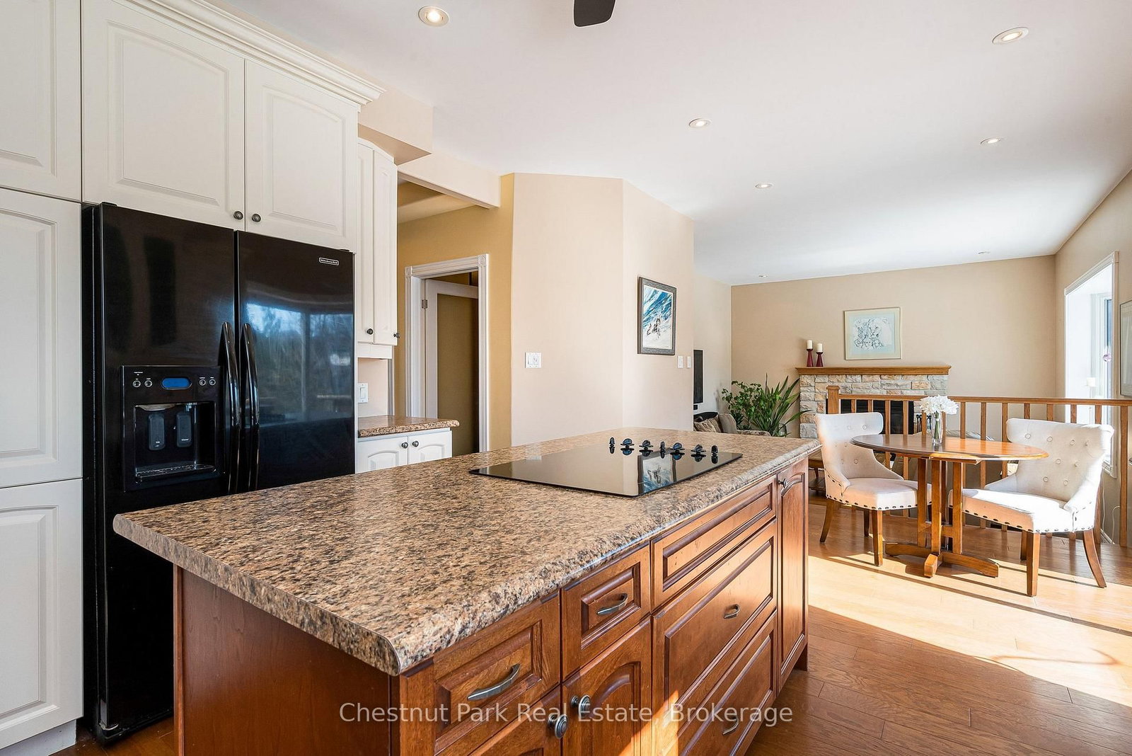82 Stanley Street • Collingwood, ON photo 16