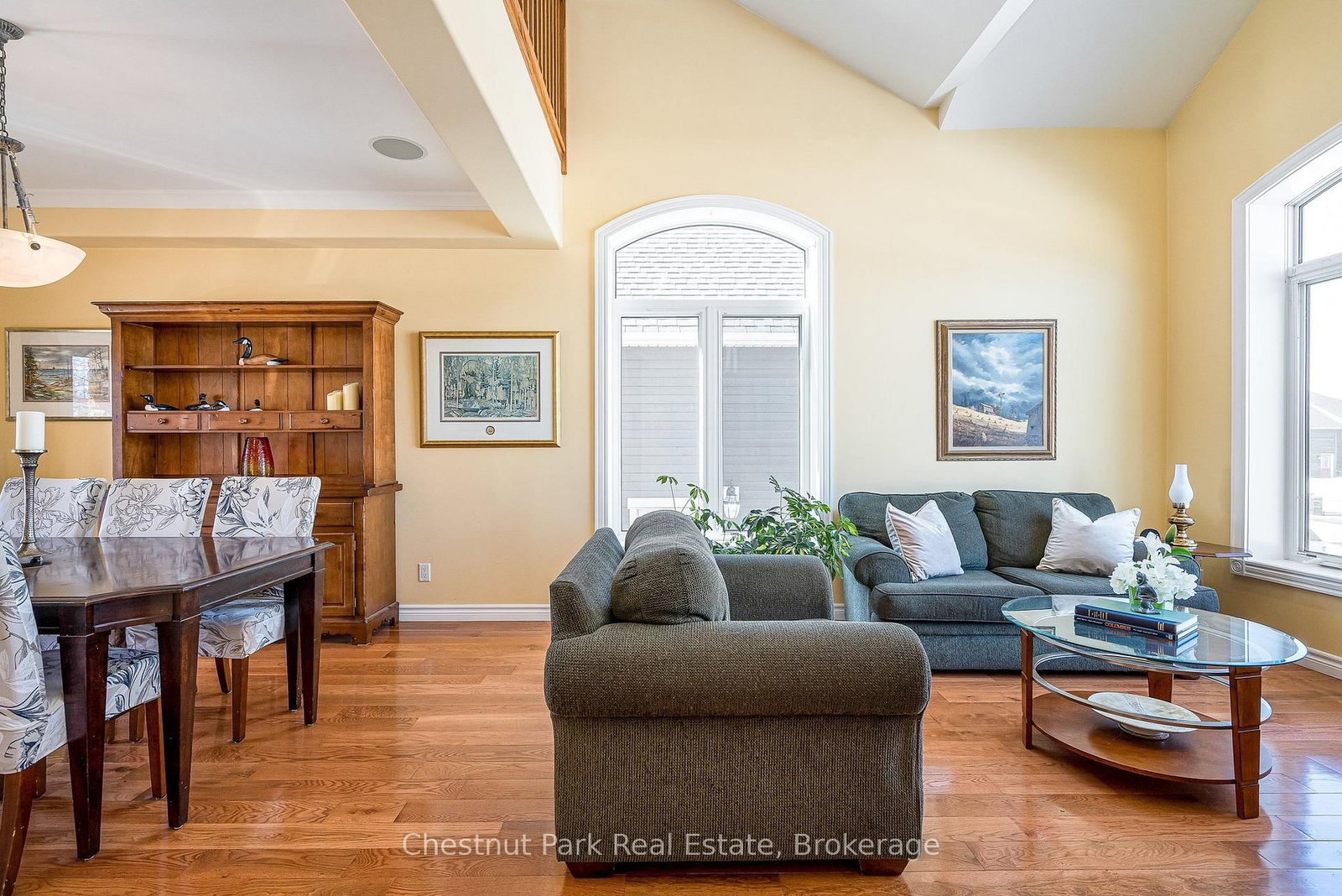 82 Stanley Street • Collingwood, ON photo 20