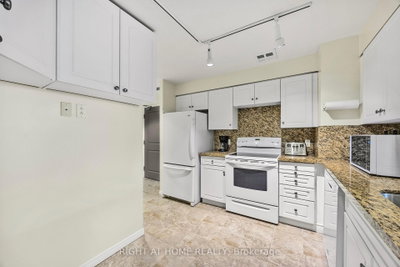 74 Ross Street • #53 • Barrie, ON photo 6