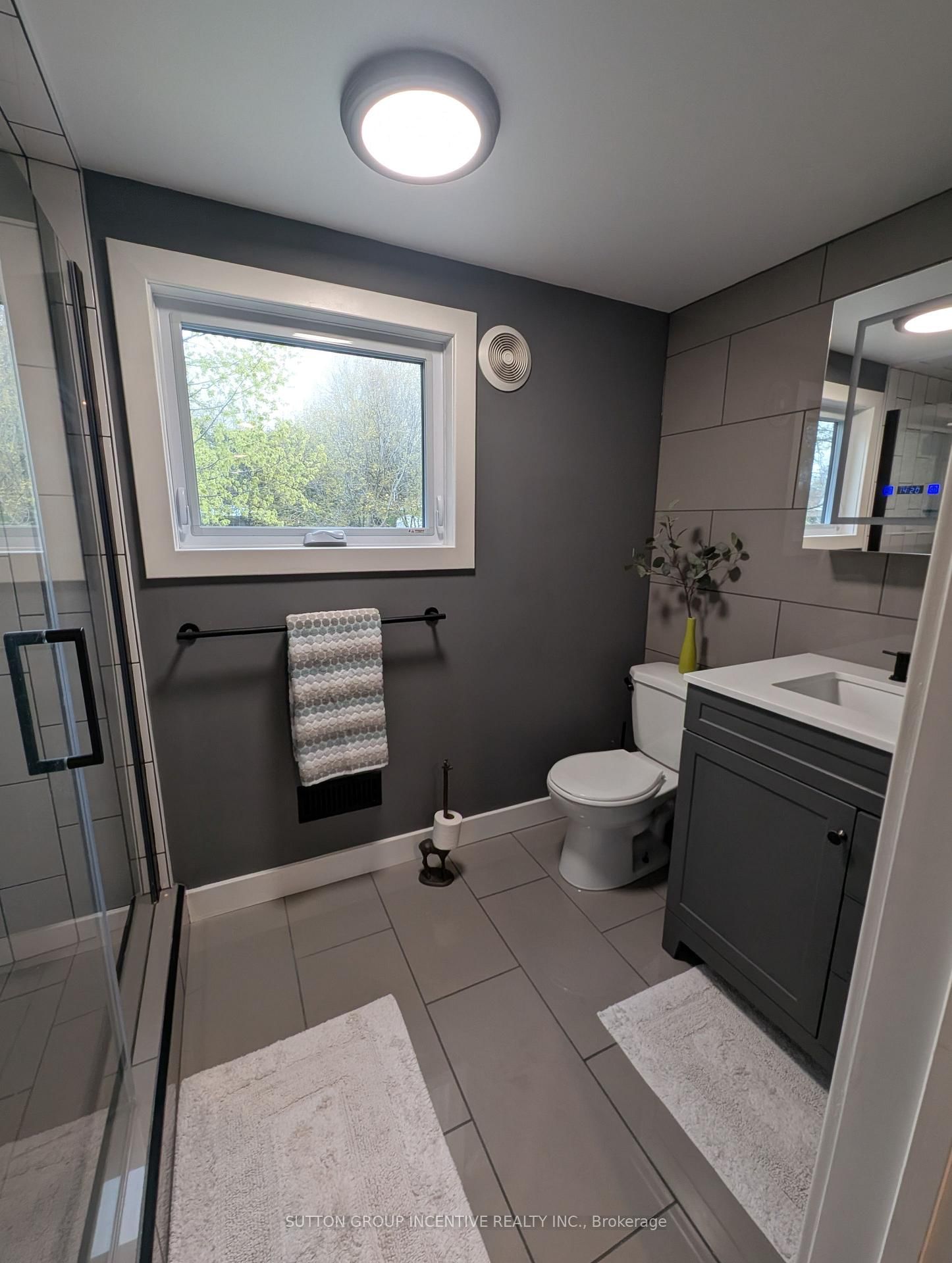 295 Queen Street • Midland, ON photo 31
