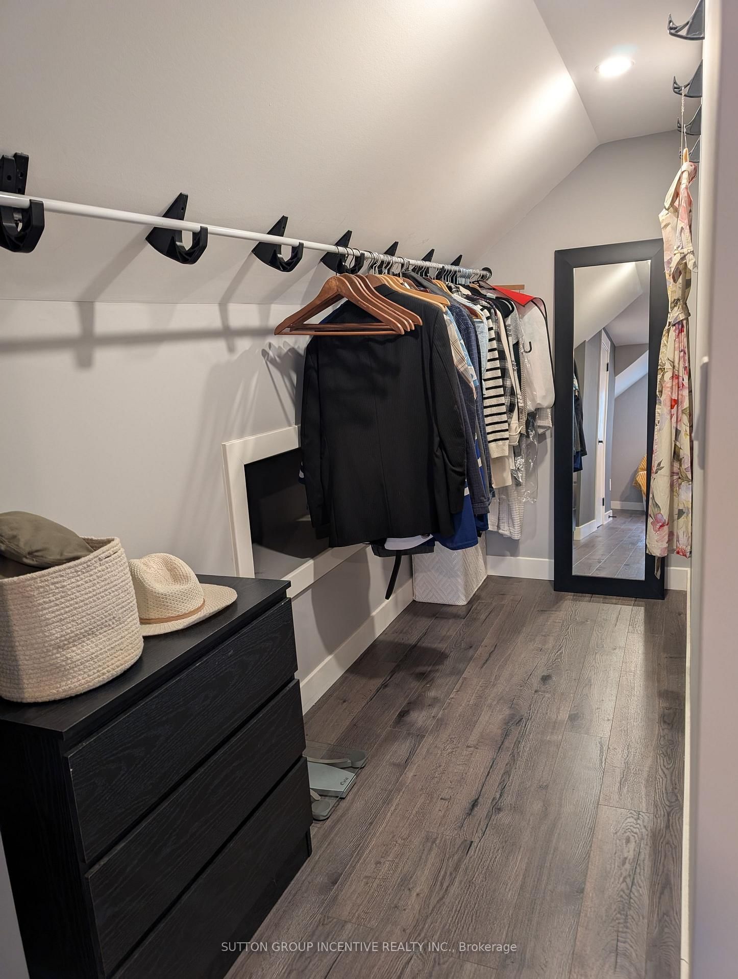 295 Queen Street • Midland, ON photo 32