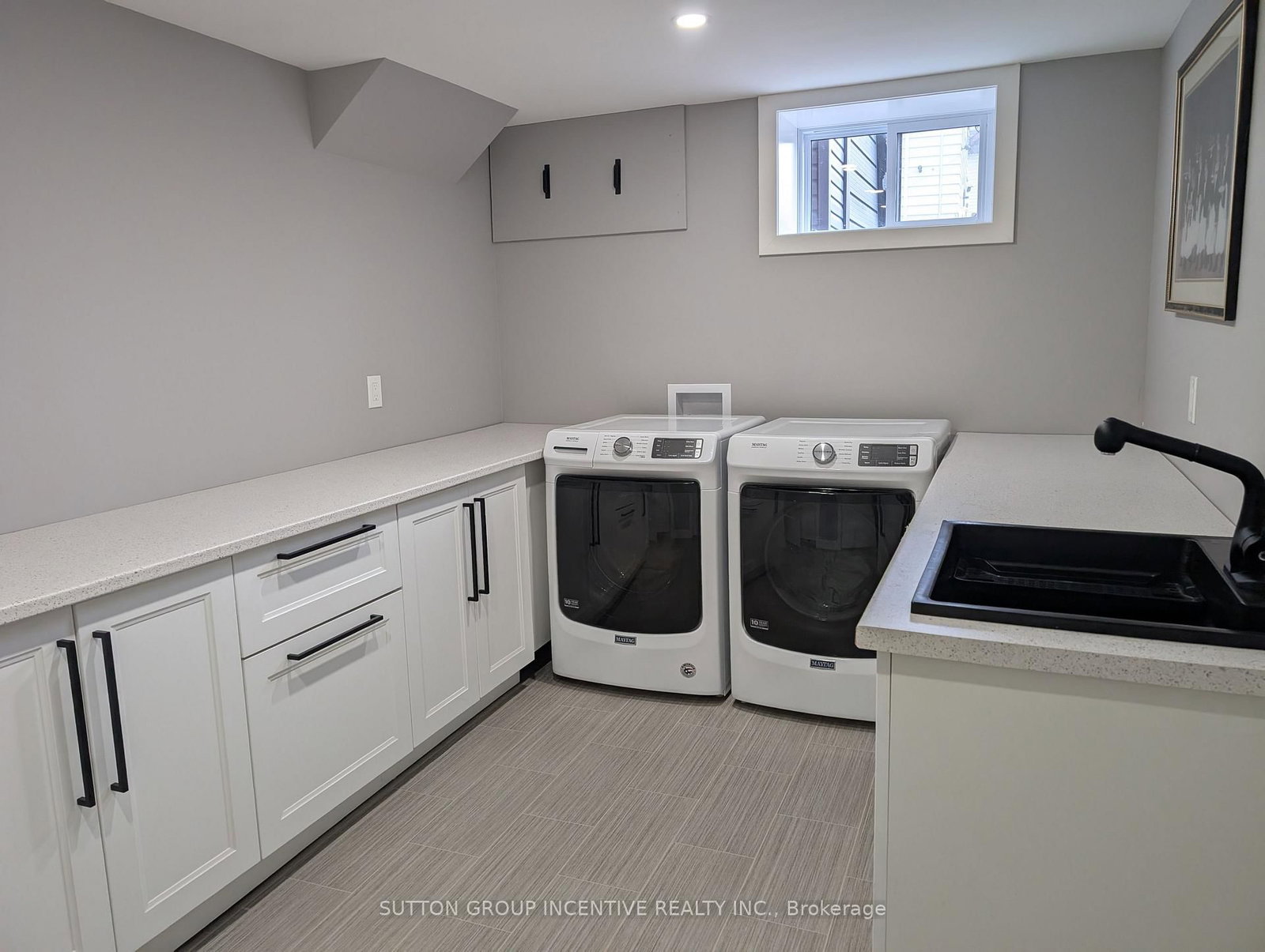 295 Queen Street • Midland, ON photo 40