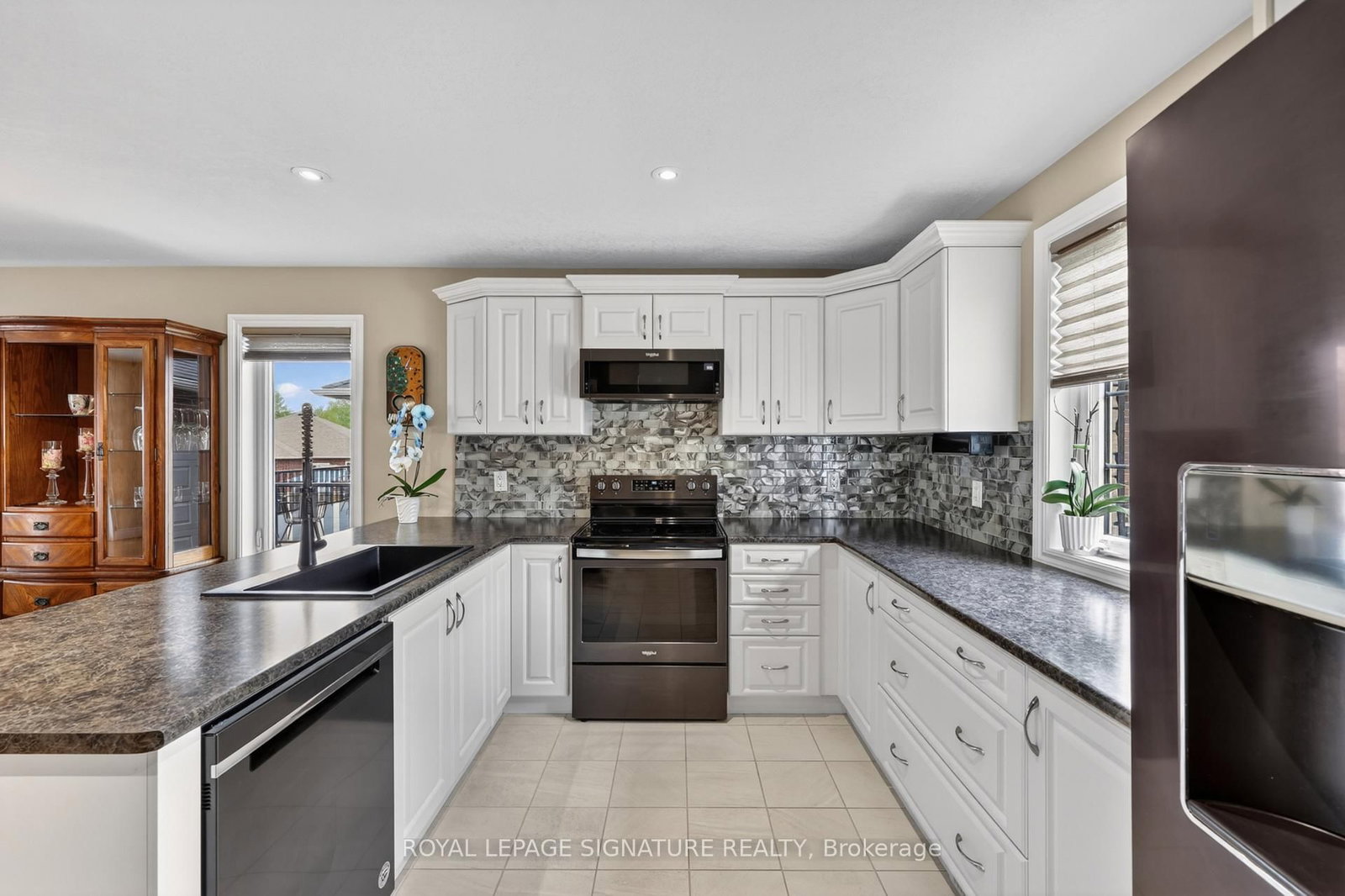 22 Hunter Avenue • Tay, ON photo 1