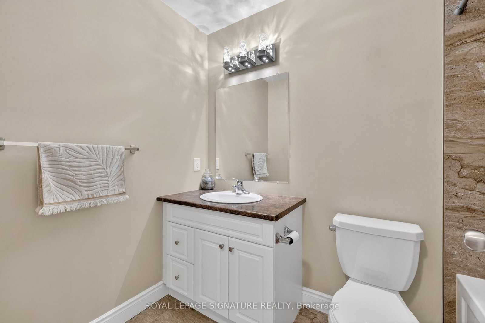 22 Hunter Avenue • Tay, ON photo 25