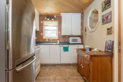 121 Maskinonge Road • Tay, ON photo 9