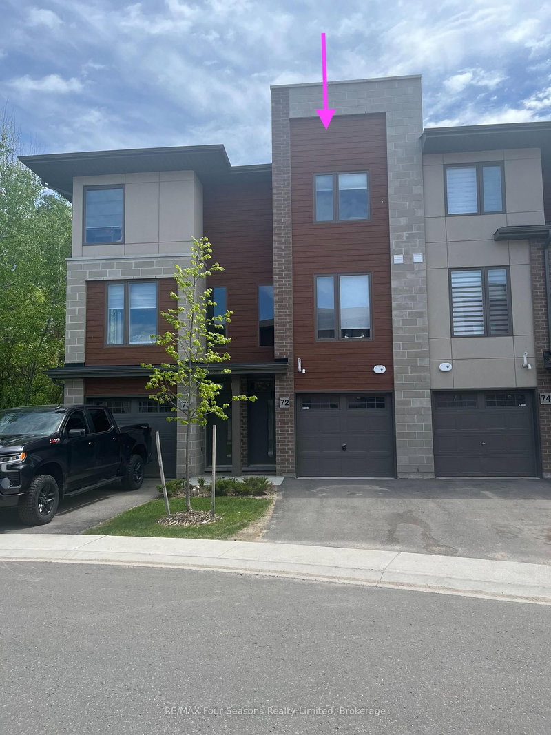 home for lease on 72 WINTERS Crescent