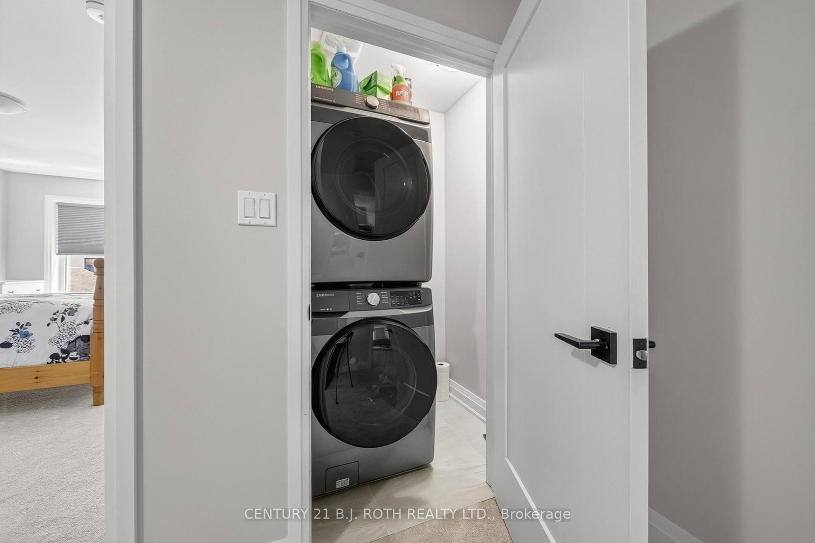 18 Stonehart Lane • Barrie, ON photo 27