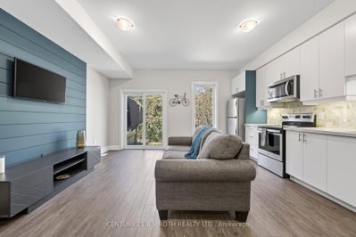 18 Stonehart Lane • Barrie, ON photo 7