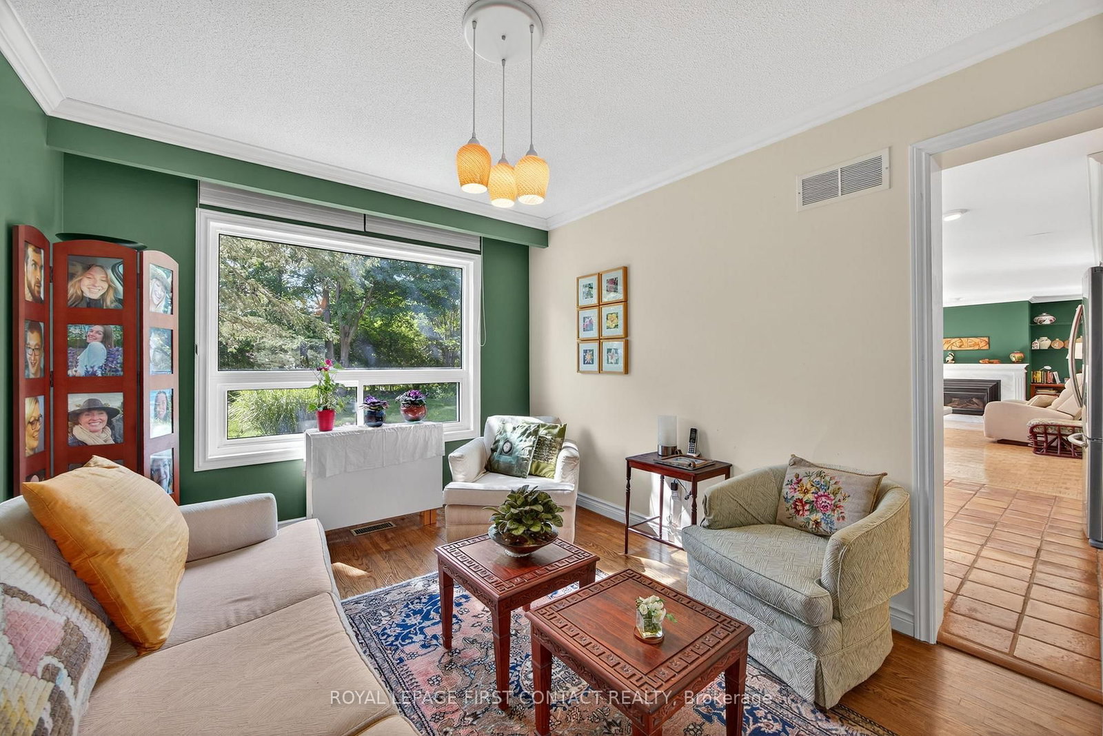 7 Maplecrest Road • Springwater, ON photo 12