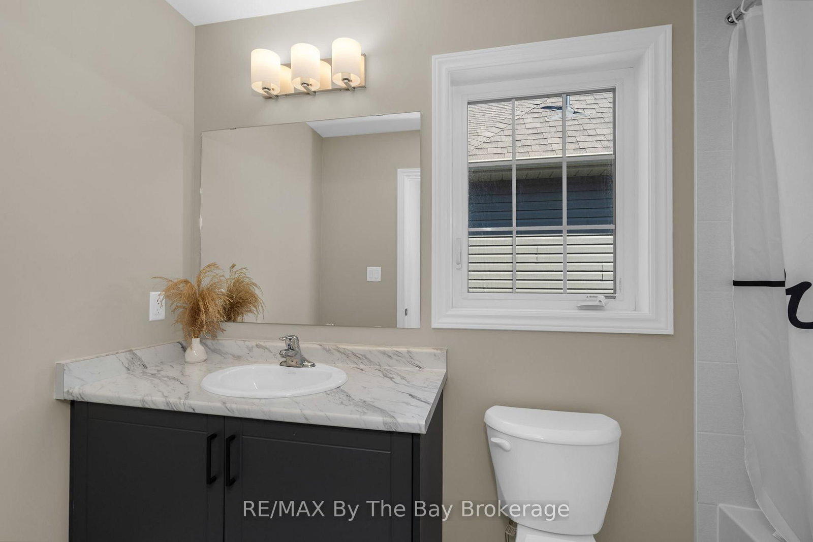 214 Cubitt Street • Clearview, ON photo 29