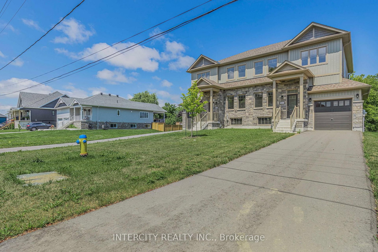 327 Quebec Street • Clearview, ON photo 3