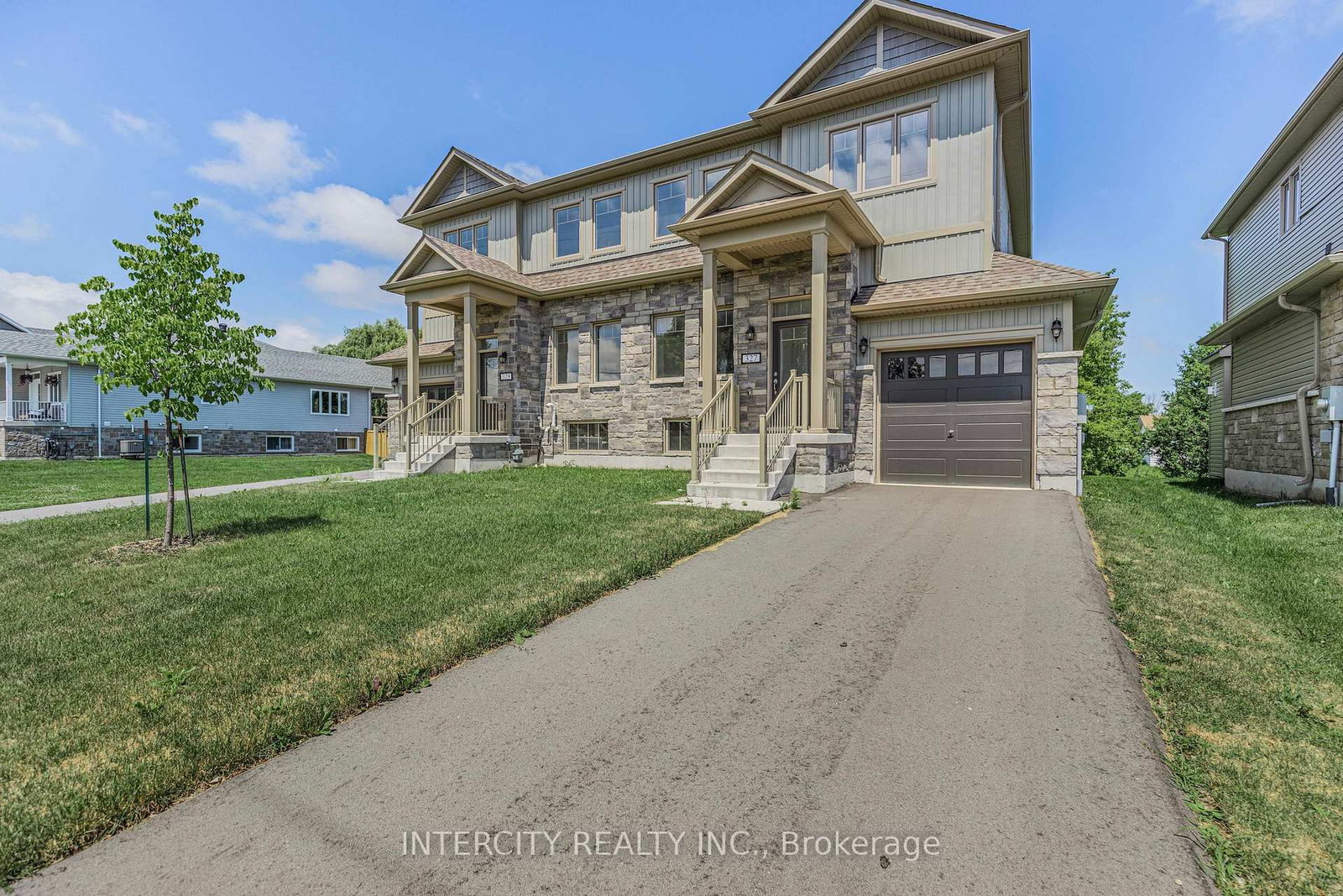 327 Quebec Street • Clearview, ON photo 4