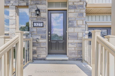 327 Quebec Street • Clearview, ON photo 5