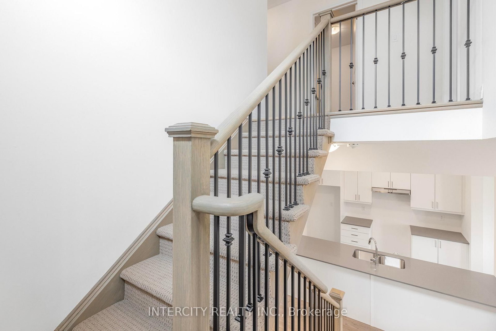 345 Quebec Street • Clearview, ON photo 14