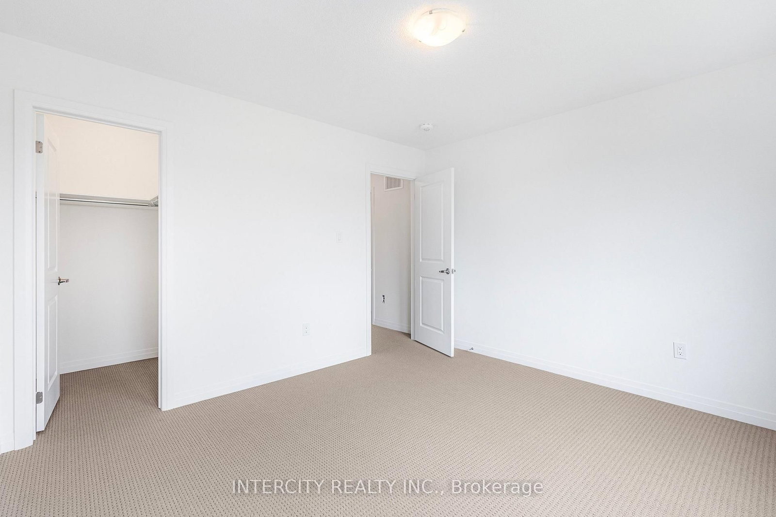 345 Quebec Street • Clearview, ON photo 24