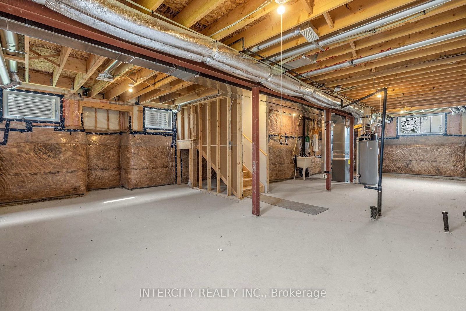 345 Quebec Street • Clearview, ON photo 31