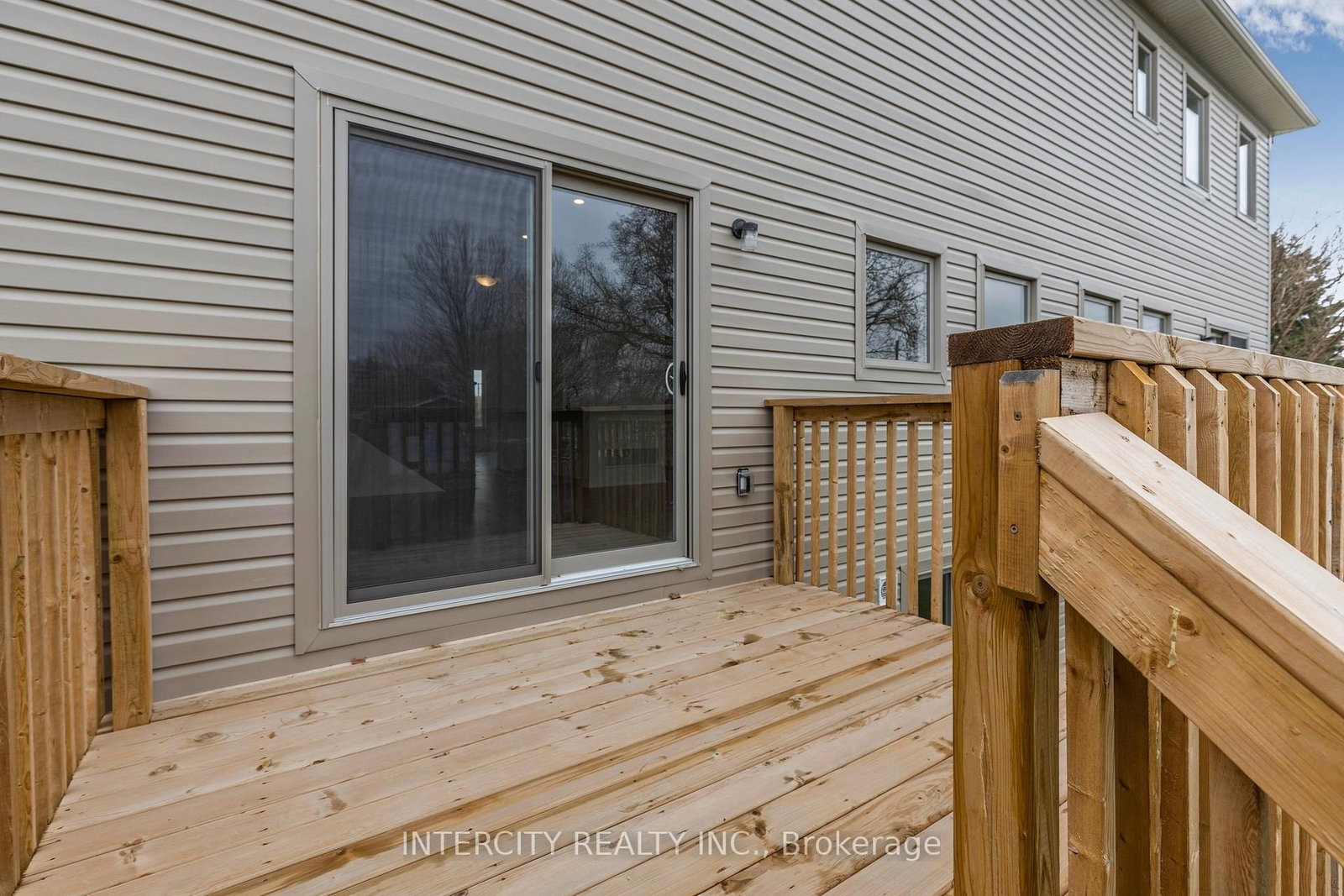 345 Quebec Street • Clearview, ON photo 37